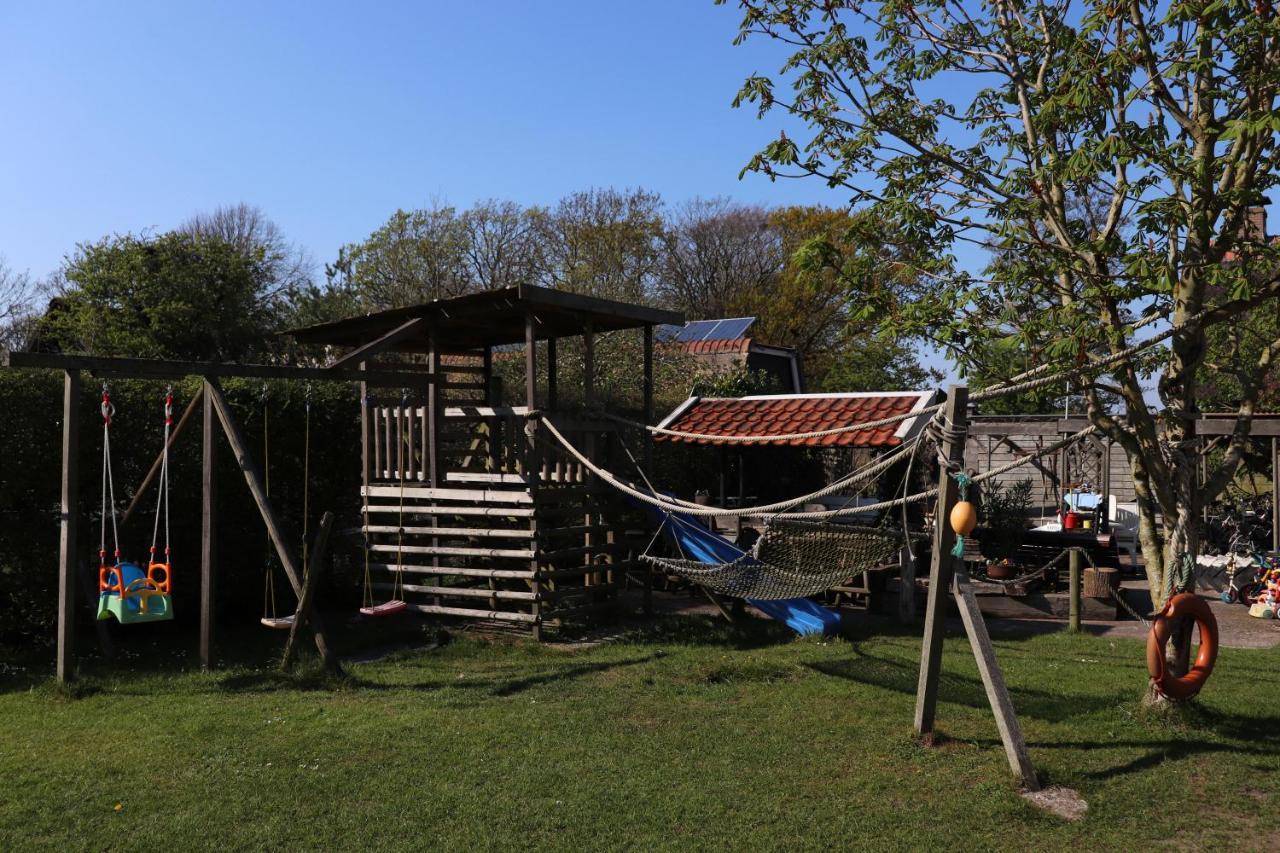 خروت Hoeve Te Gast - Vakantieboerderij المظهر الخارجي الصورة