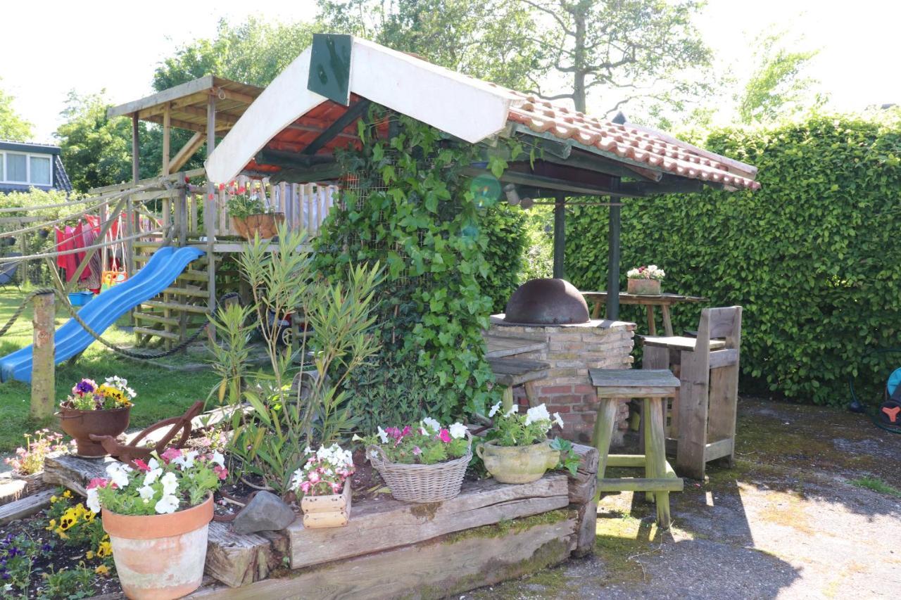 خروت Hoeve Te Gast - Vakantieboerderij المظهر الخارجي الصورة